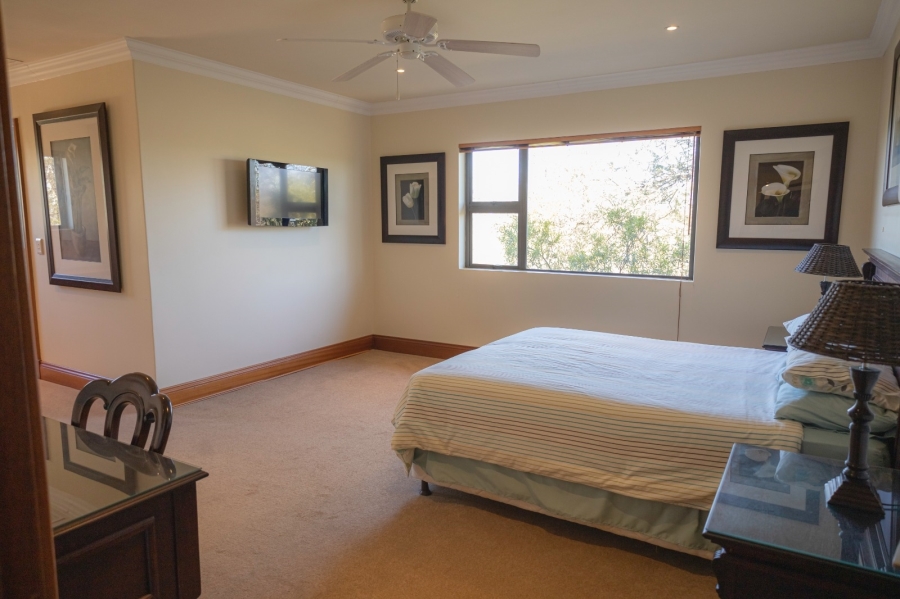 5 Bedroom Property for Sale in Vaal de Grace Nature Estate Free State